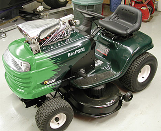 Illustration for article titled School me on lawn tractors.